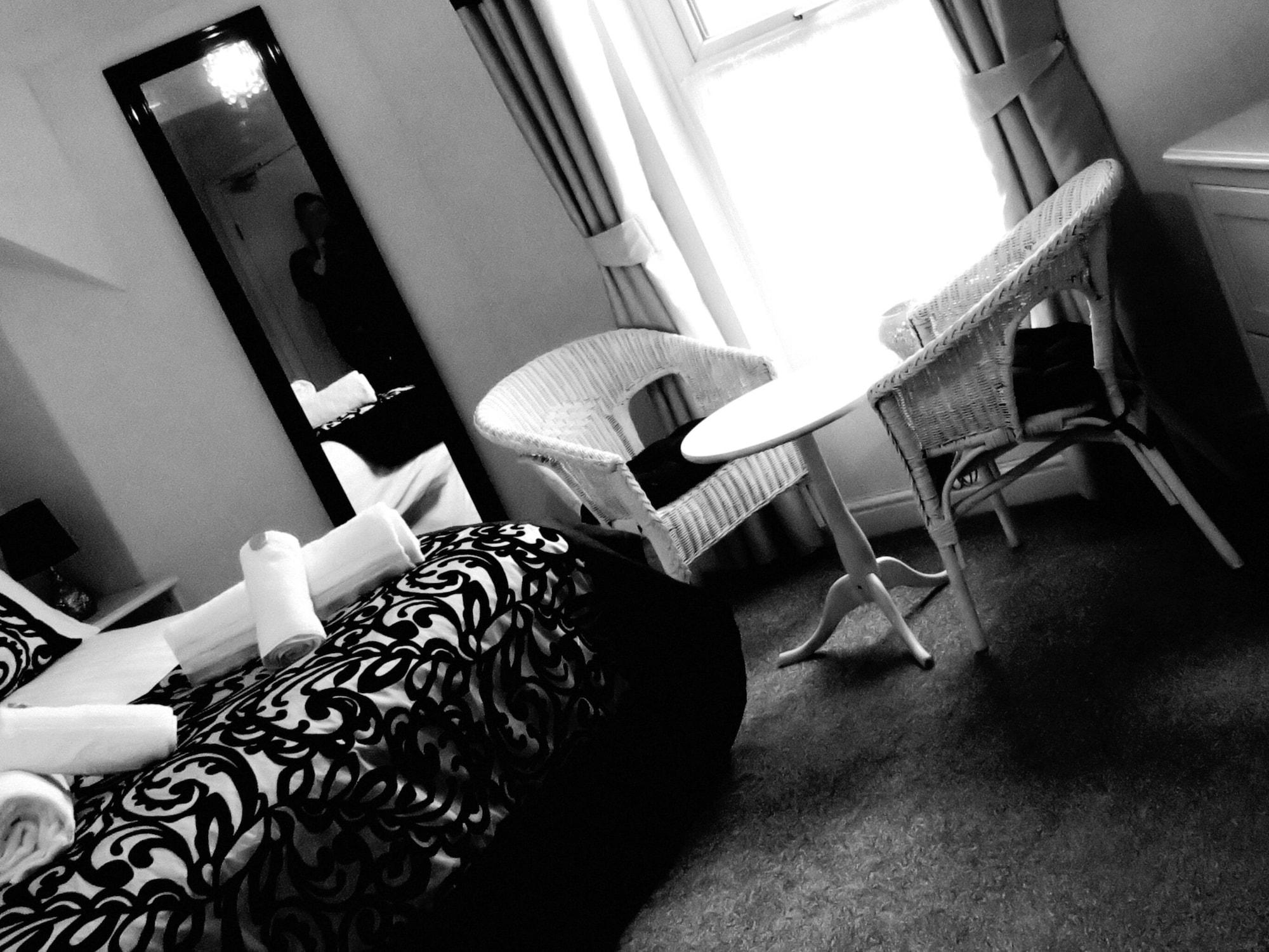 The Heidi Bed & Breakfast Southport Exterior foto